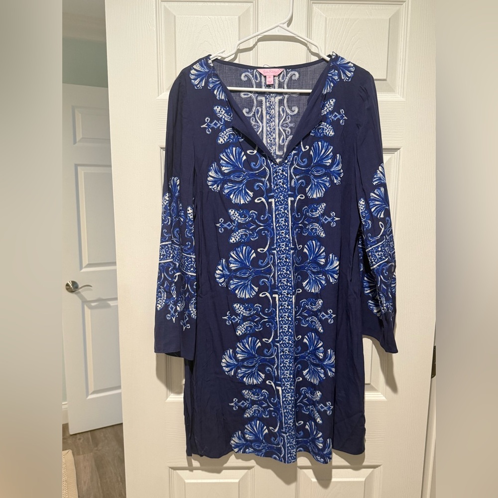 Lilly Pulitzer Blue and White Patterned Dress